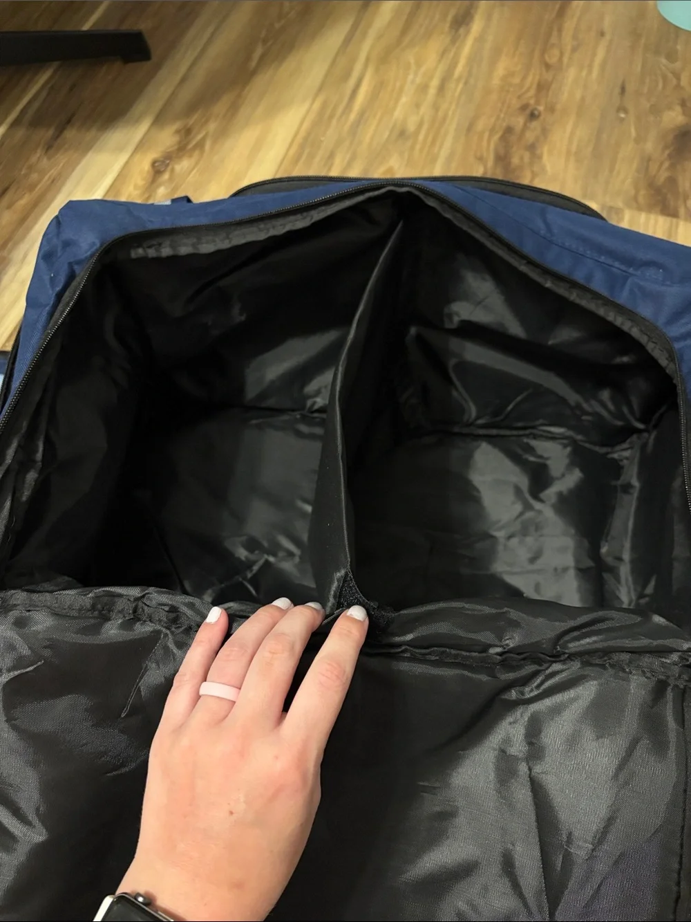 Navy Travel Duffel Bag with Checked Interior (Cooler Insulation)